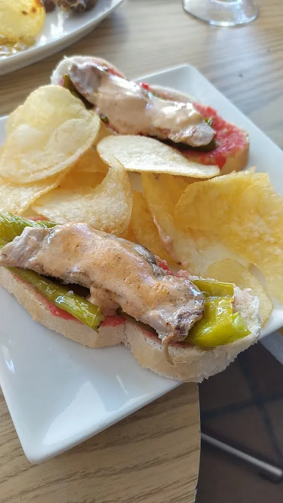 Menu_Bar El Nuevo Lazo_Corte de Peleas_image_5