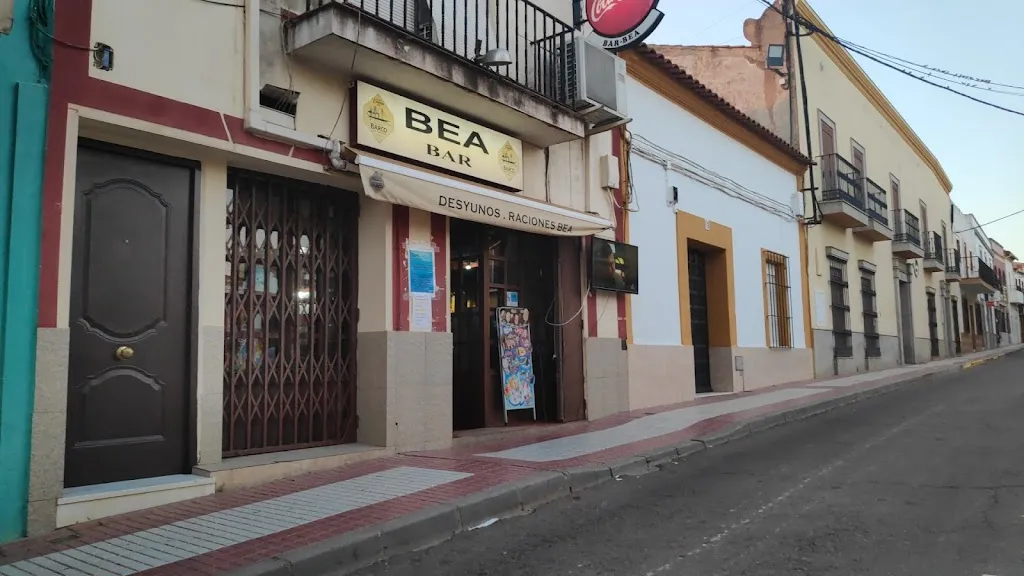Bar de Bea restaurant in Corte de Peleas