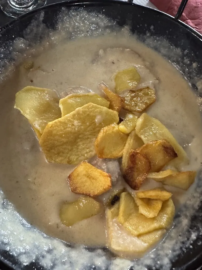 Emilia Es_El Campo Cerezo_Codosera La_review