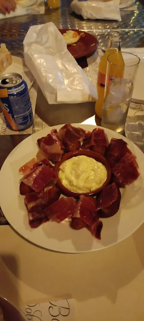 Jorge Cambronero Martinez_El Campo Cerezo_Codosera La_review