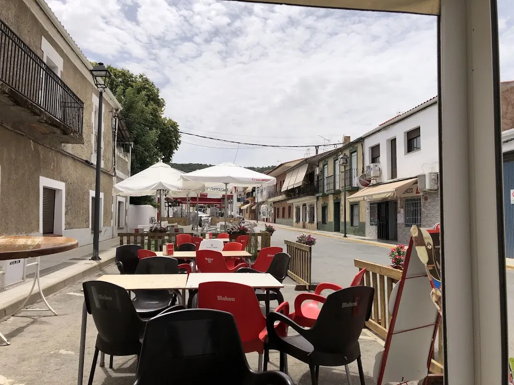 Bar Americo restaurant in Codosera La