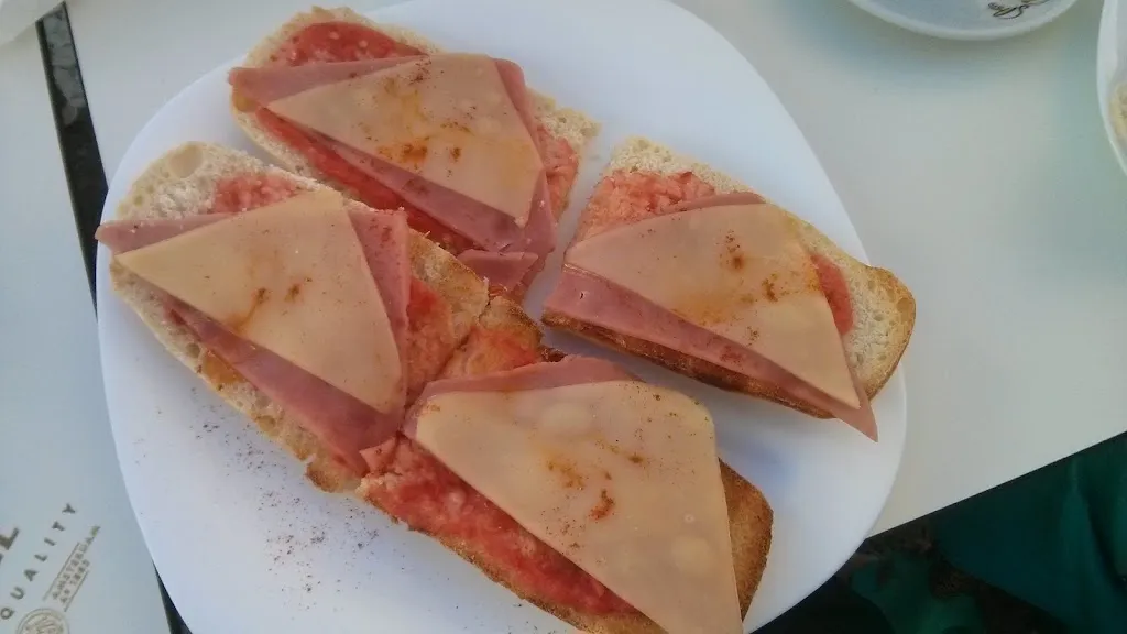 Alejandro M.I_Pasteleria Virgen De Chandavila_Codosera La_recensione