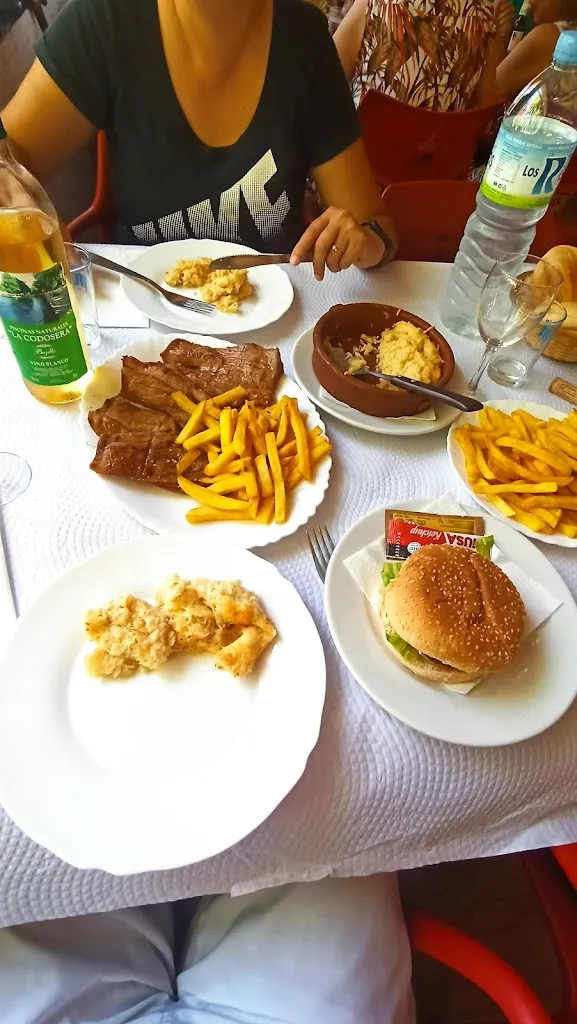 XDrones Studio_Bar Restaurante Piscinas Naturales_Codosera La_review