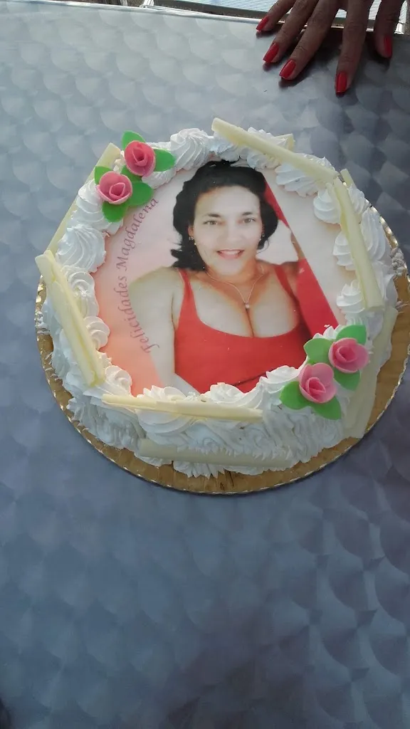 Menu_Bar Piscina Municipal,Esparragosa de La Serena._Esparragosa de la Serena_image_2