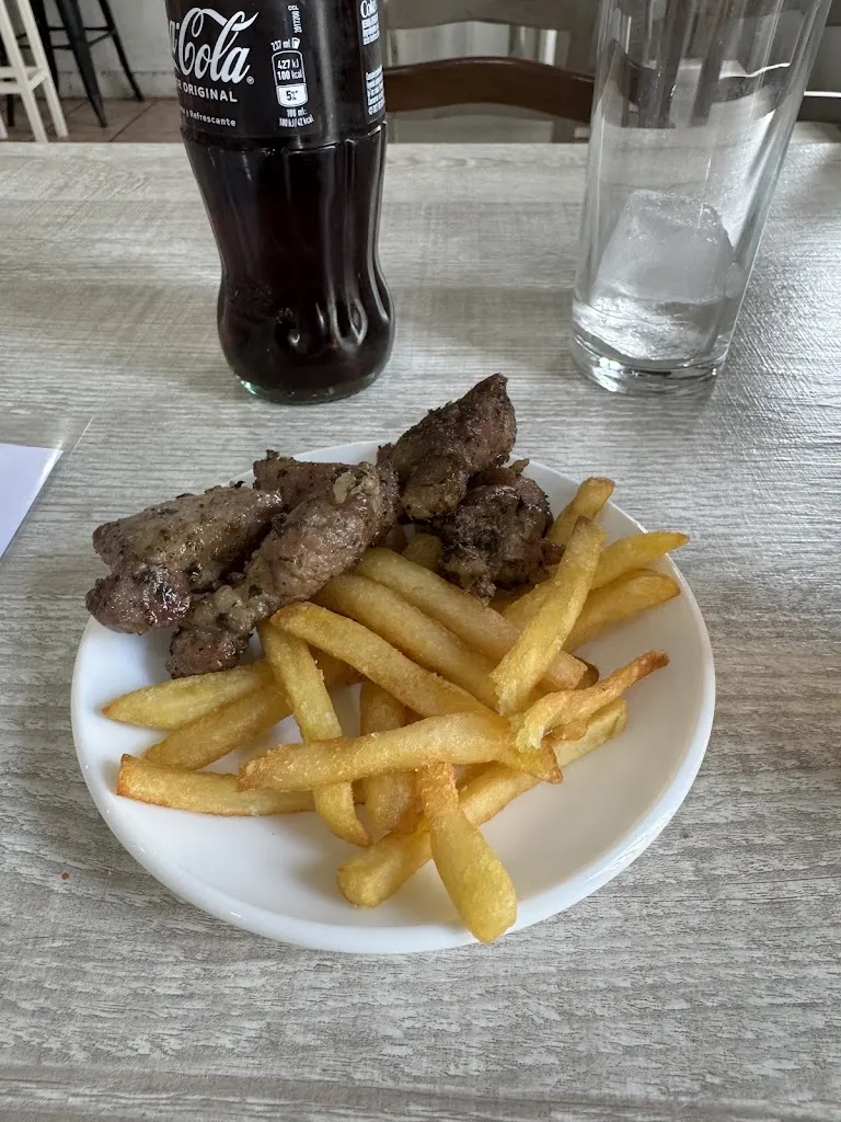 M.Carmen Cámara_Mesón Quinito_Fuente de Cantos_review