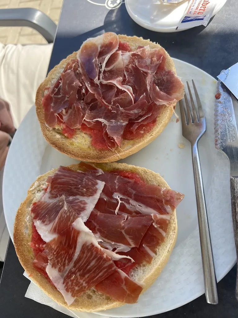 Lucia Granados_Cervecería 