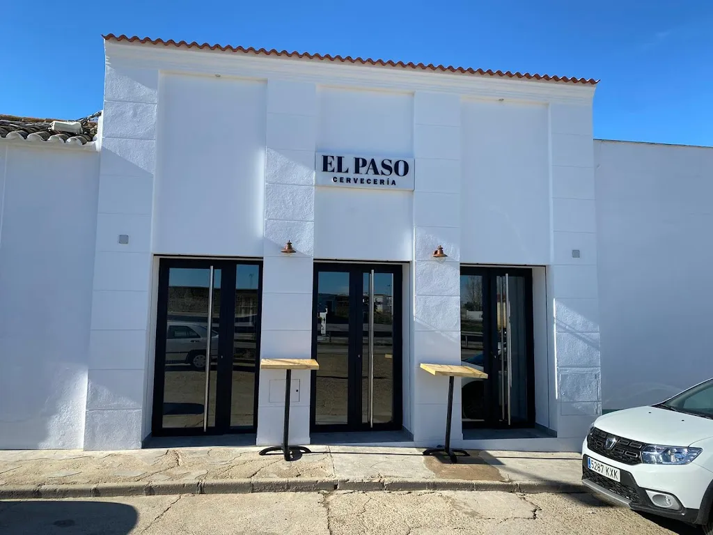 Cervecería "El Paso" restaurant in Fuente de Cantos