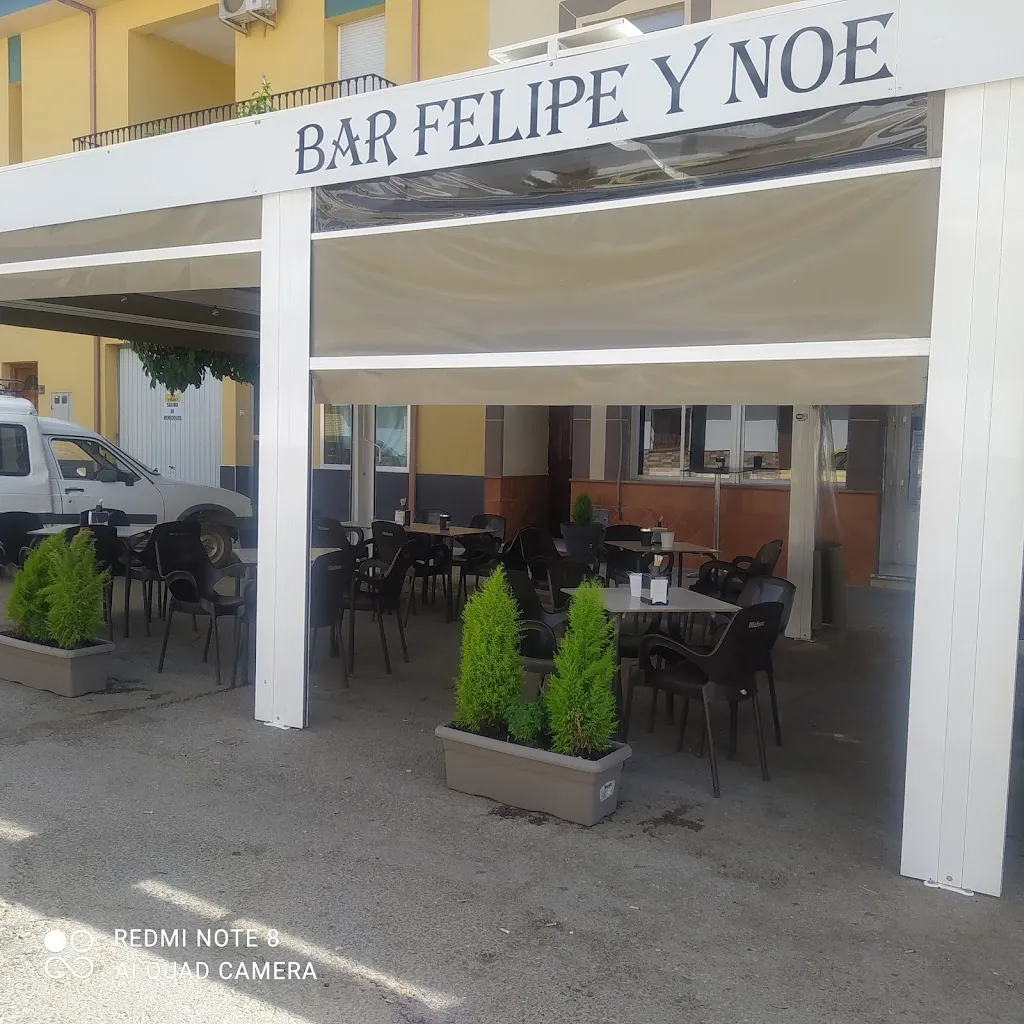 Bar Manchego ( Felipe y Noe) restaurant in Fuenlabrada de los Montes