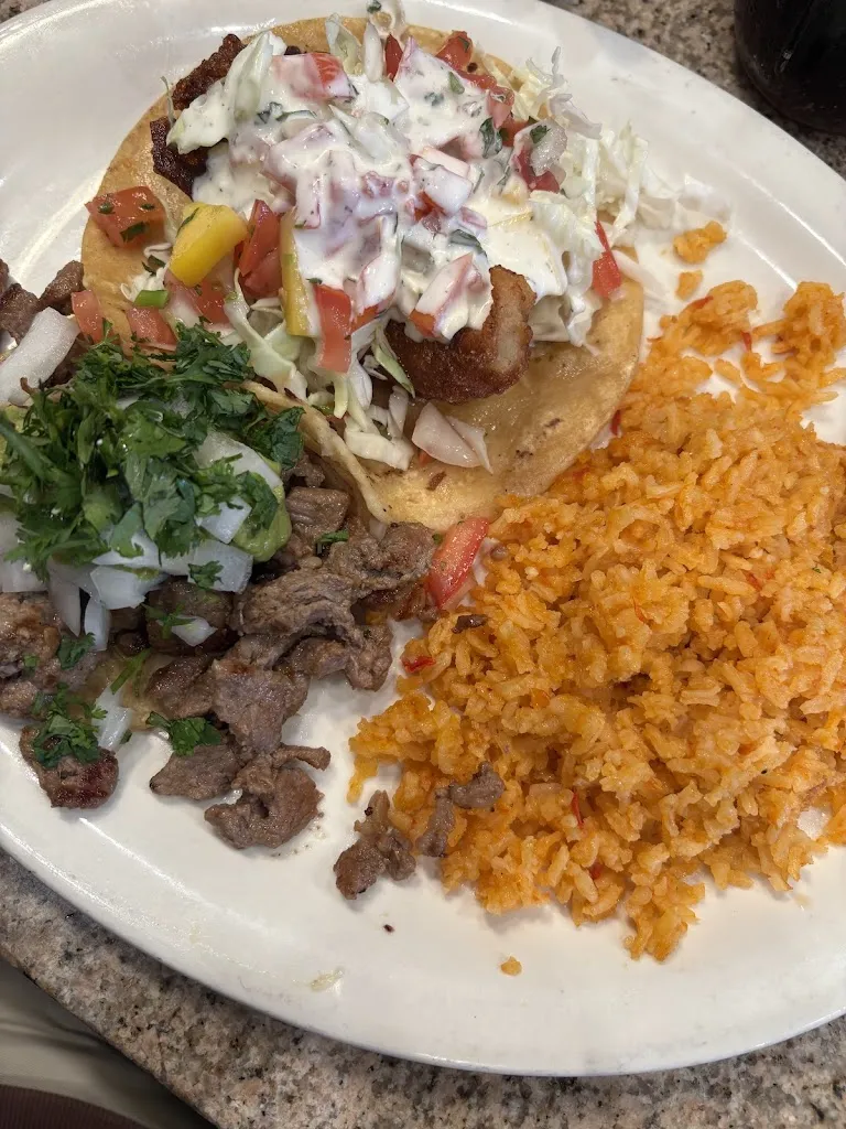 Lexie Edwards_Night & Day Cafe_Coronada La_review