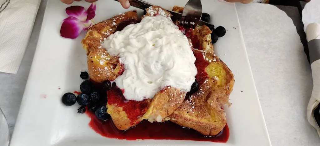 Menu_Crown Bistro_Coronada La_image_6