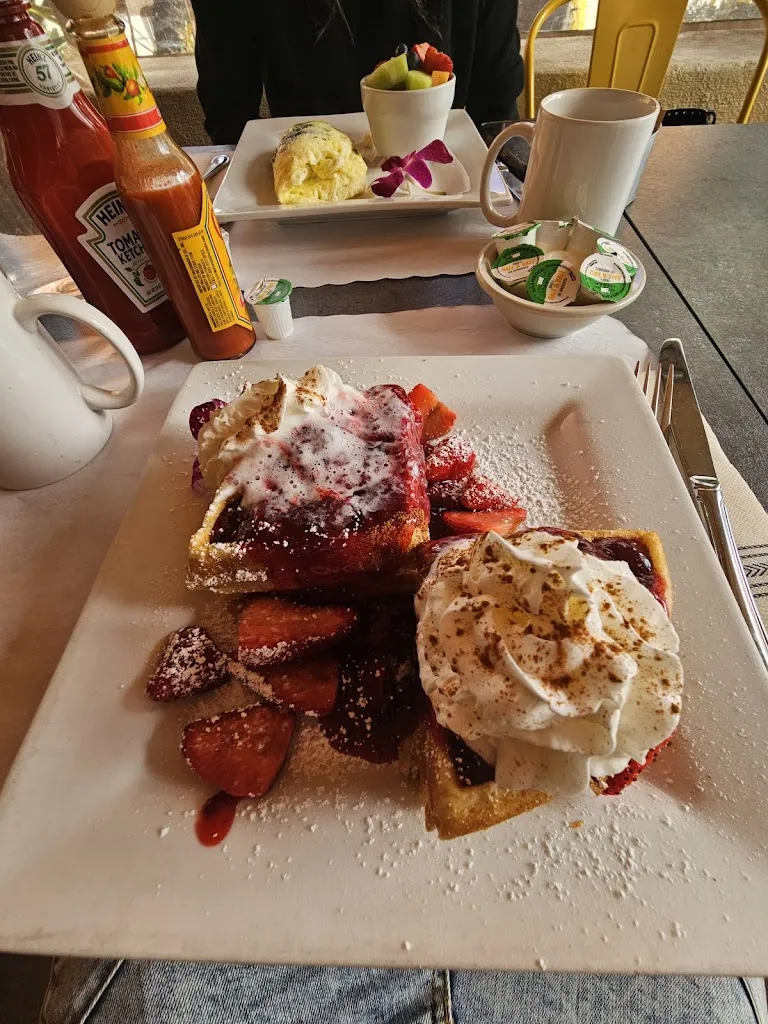 Menu_Crown Bistro_Coronada La_image_8