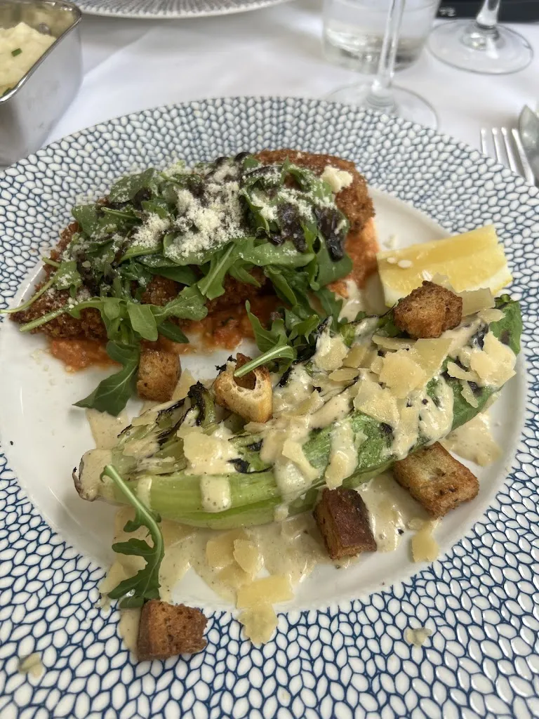 Leslie Farias Sanchez_Chez Loma_Coronada La_review