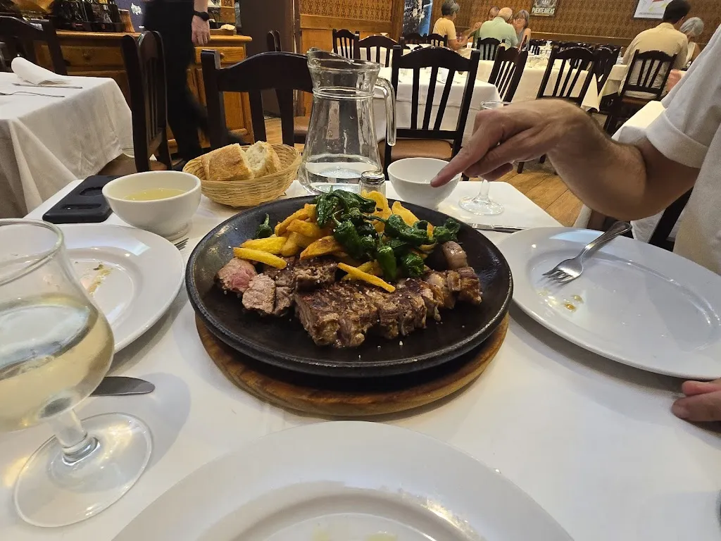 Kirk Grimsley_Restaurante-Marisqueria Río Miño_Miño_review