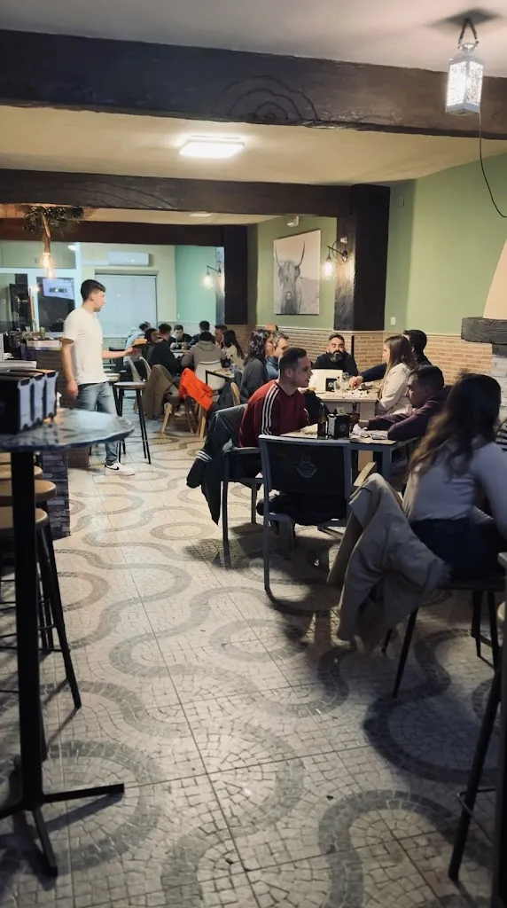 Dehesa Burger´s restaurant in Fuentes de León