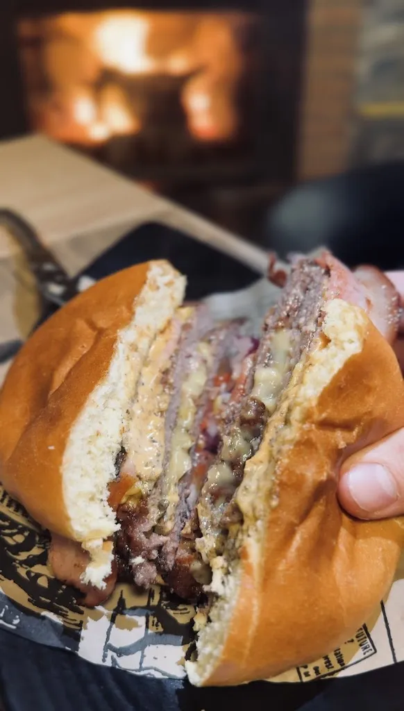 Dehesa Burger´s_Fuentes de León_slider_image_2