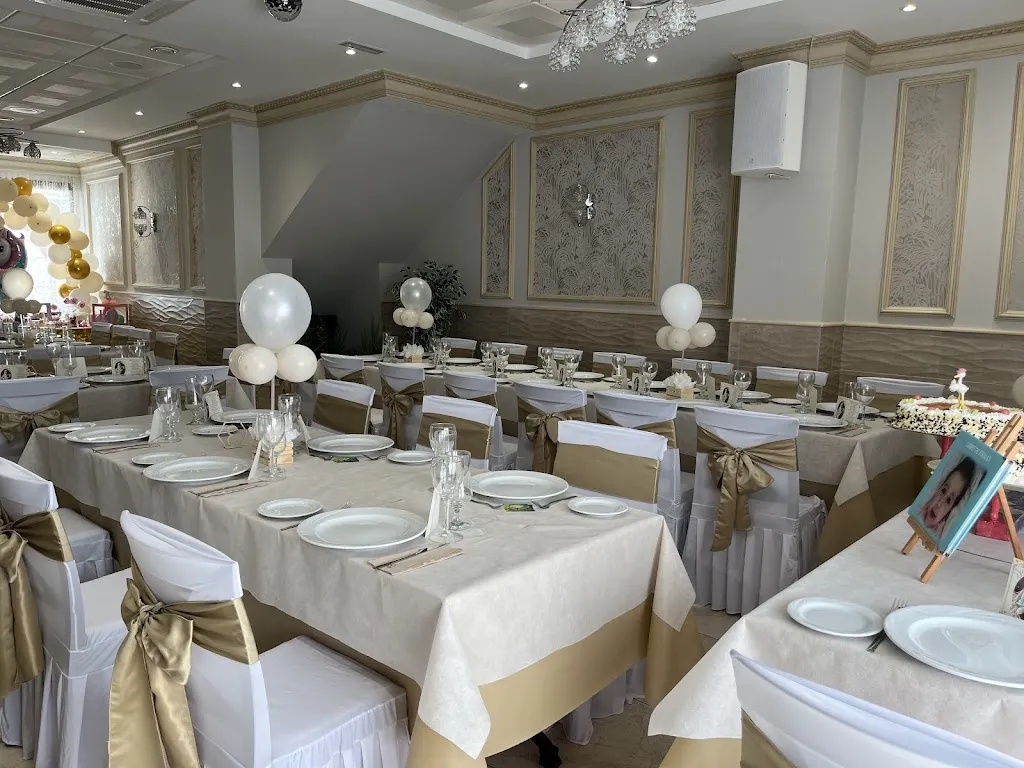 Bar Acuario Restaurant in Fuentes de León