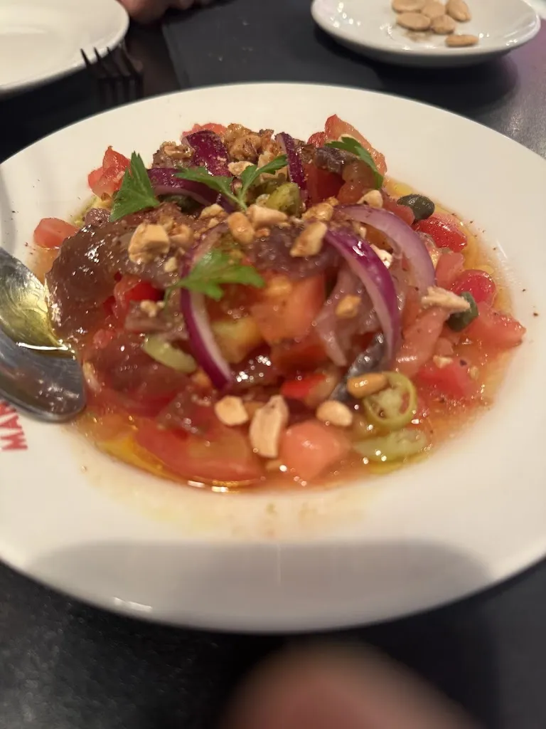 Deborah Laks_Tasca Celso y Manolo_Amés_review