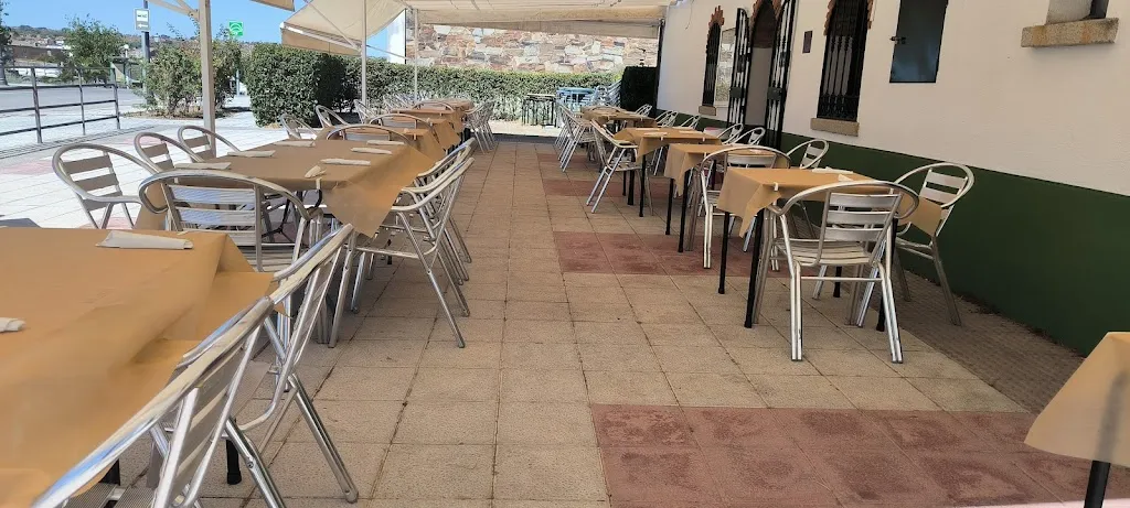 Taperia La Atalaya restaurant in Garrovilla La