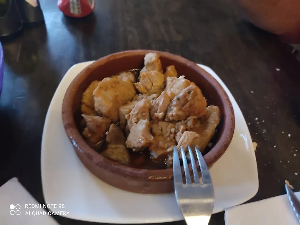 ANA VANESA LAGUNA MACIAS_Restaurante Alconetar_Garrovilla La_review