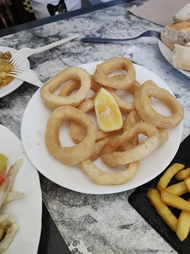 fredyrenaitre_Restaurante bar FLORES_Garrovilla La_review