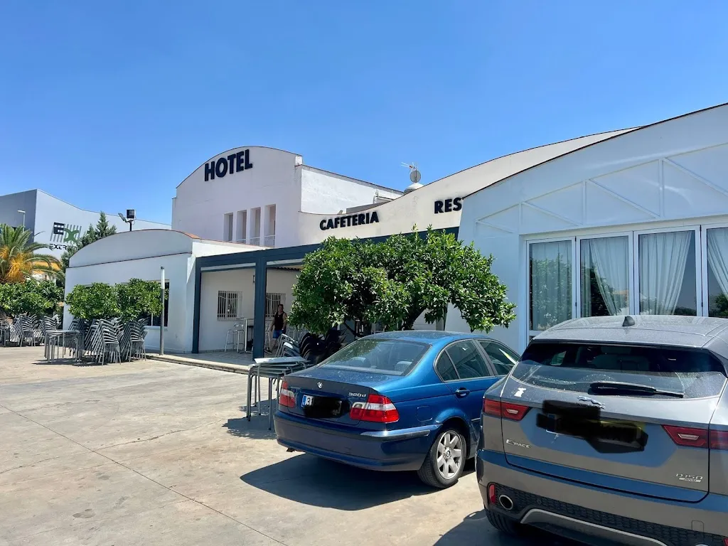 Fonsi XR_La Sierra Restaurante_Fuente del Maestre_review