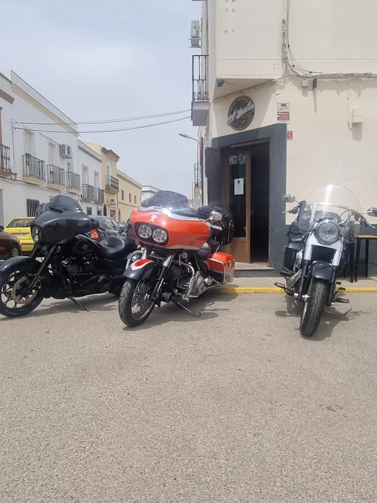 El Yasta_Fuente del Maestre_slider_image_2