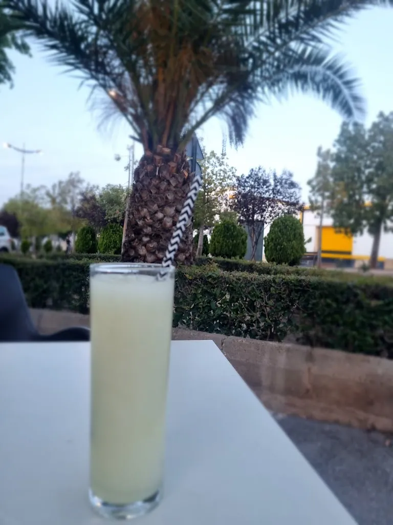 El Yasta_Fuente del Maestre_slider_image_3