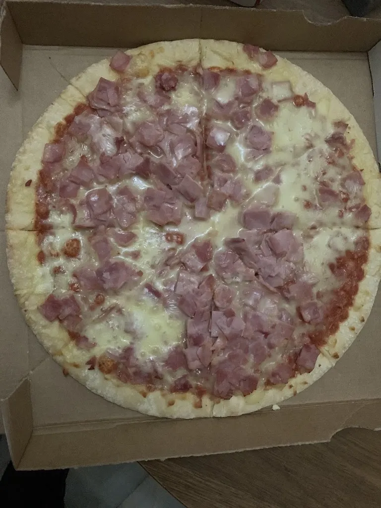 Bocatería Que Aproveche restaurant in Fuente del Maestre