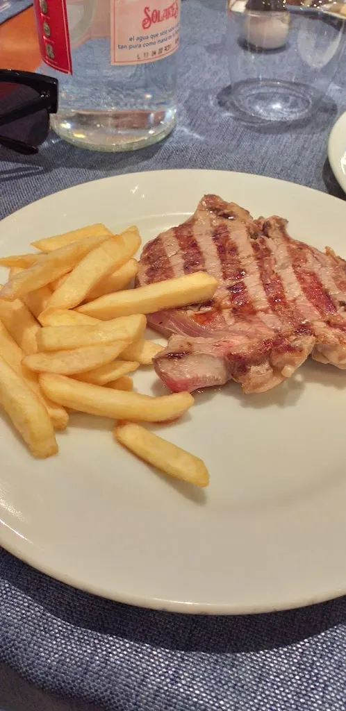 Menu_Bar del hogar del pensionista_Fuente del Maestre_image_2