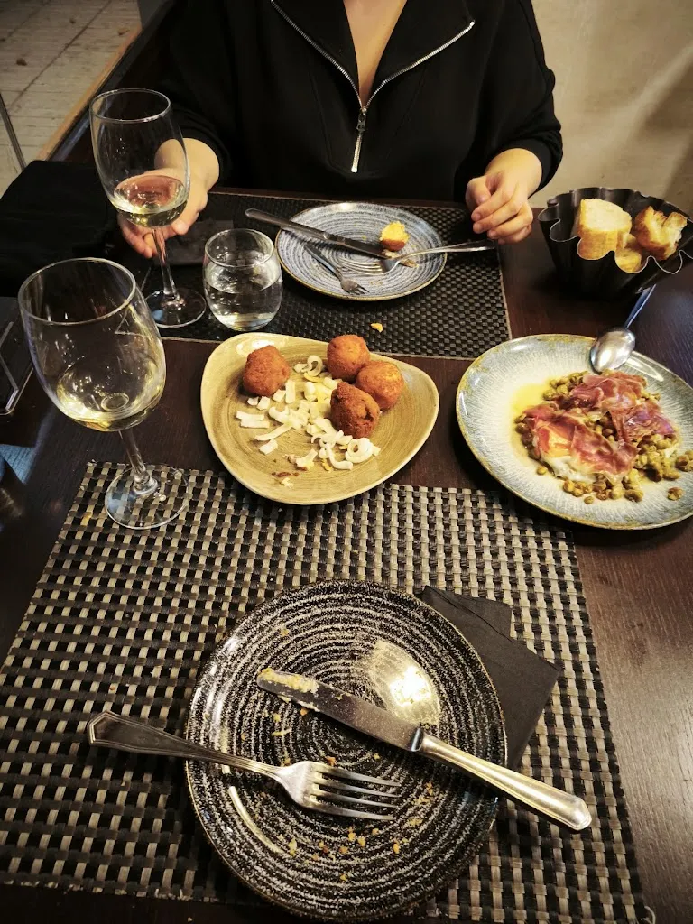 Ezequiel Robledo_Restaurante Ocamiño_Miño_review