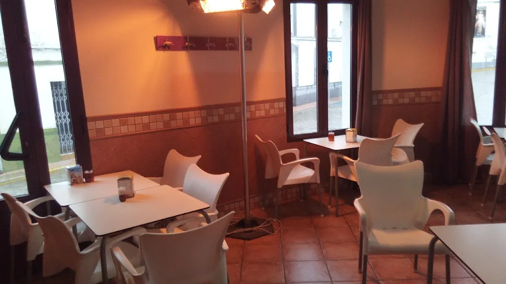 Cafe Bar Los Amigos_Granja de Torrehermosa_slider_image_2