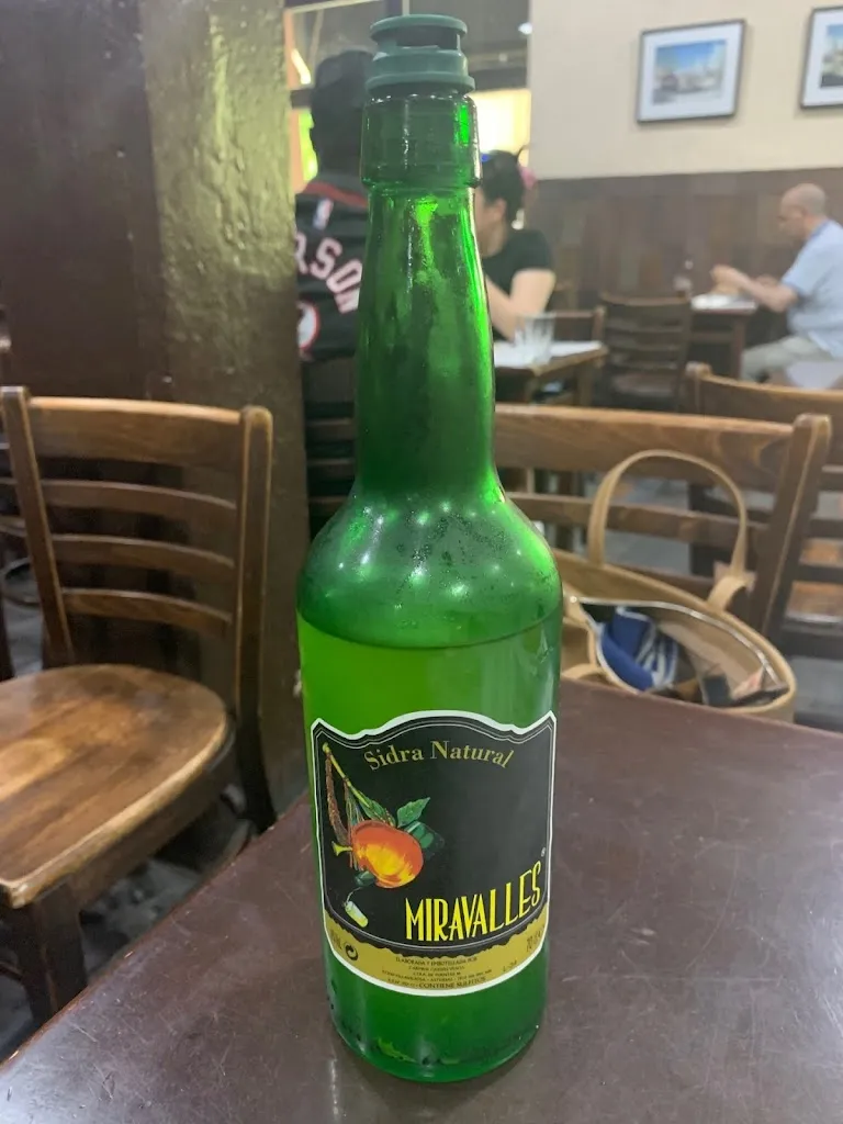 Bruce Taylor_Casa Mingo_Miño_review