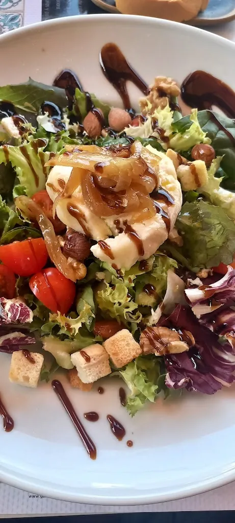 Miguel PASTRANA VILLA_Hostal Carlos I_Herrera del Duque_review