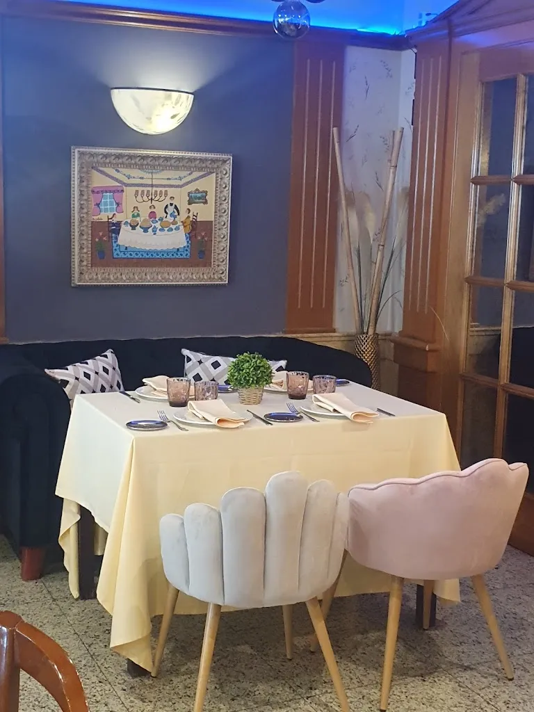 patrizia viscito_Salones Ismael_Herrera del Duque_review