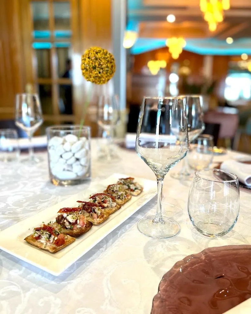 Salones Ismael_Herrera del Duque_slider_image_3