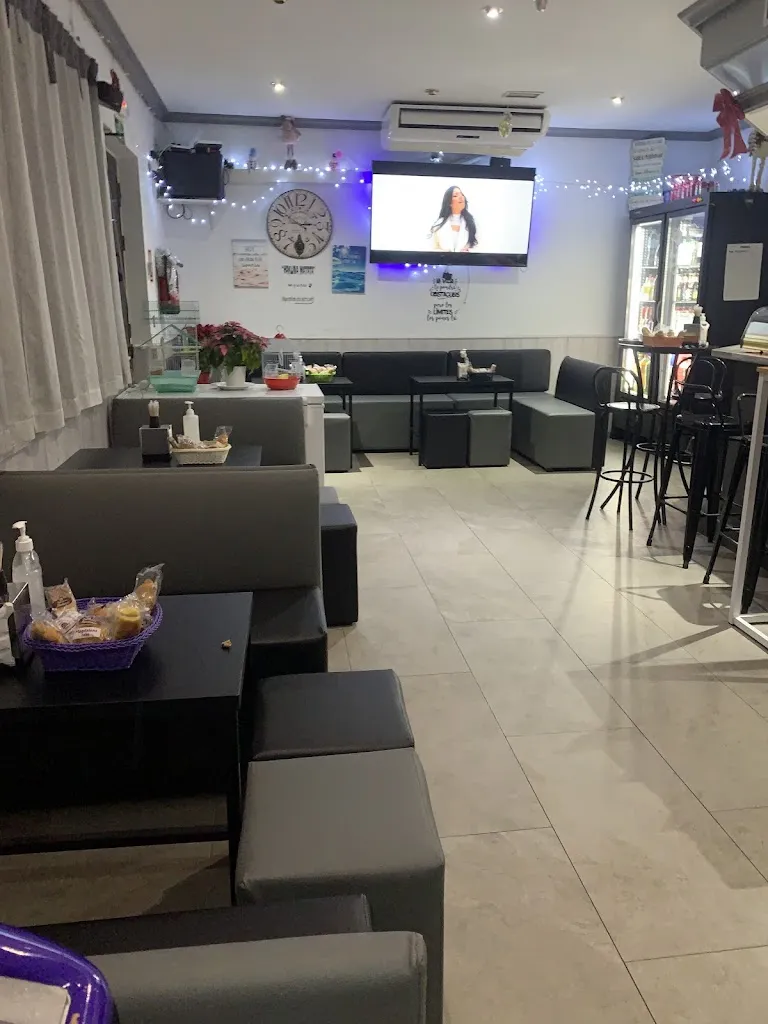 Paposcià on the road restaurant in Vico del Gargano