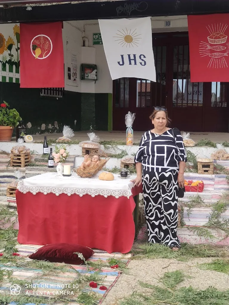 LA ESQUINITA, CAFÉ & BAR_Helechosa de los Montes_slider_image_3