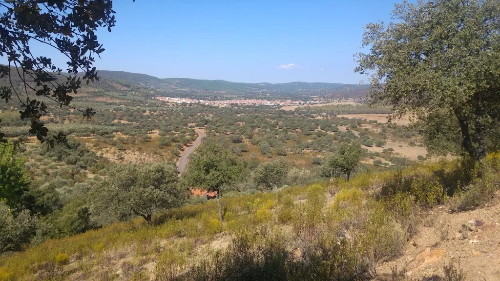 Ayuntamiento de Helechosa de los Montes restaurant in Helechosa de los Montes