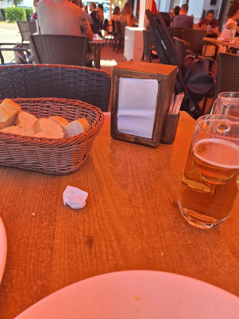 Menu_Hostal Restaurante los Amigos_Helechosa de los Montes_image_7