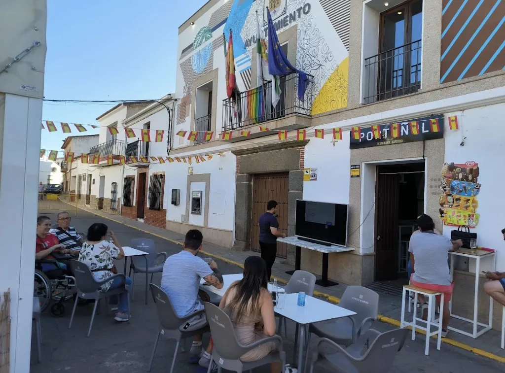 Portuñol restaurant in Hinojosa del Valle
