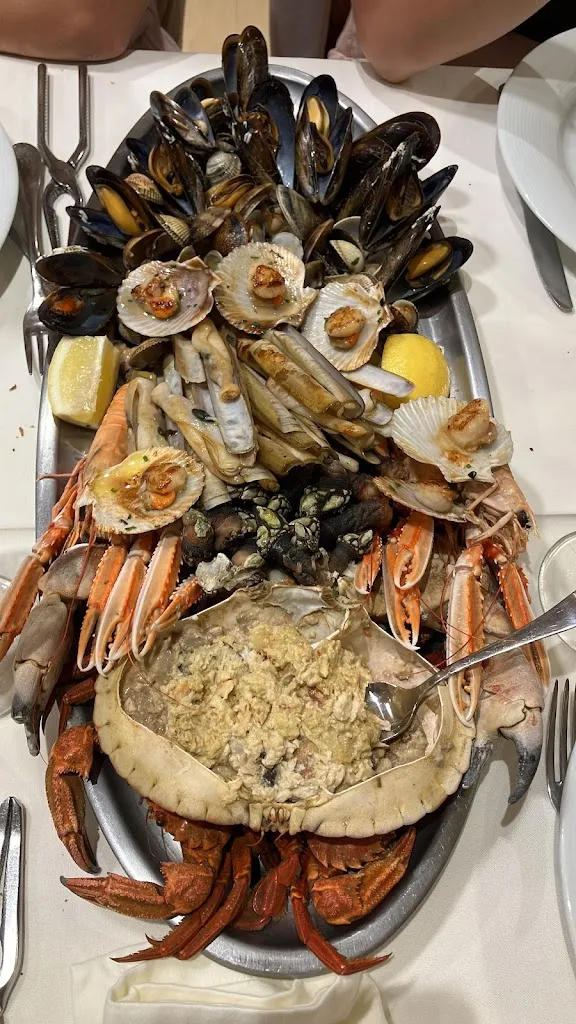 Pedro Acuña López_Restaurante O Centolo_Fisterra_review