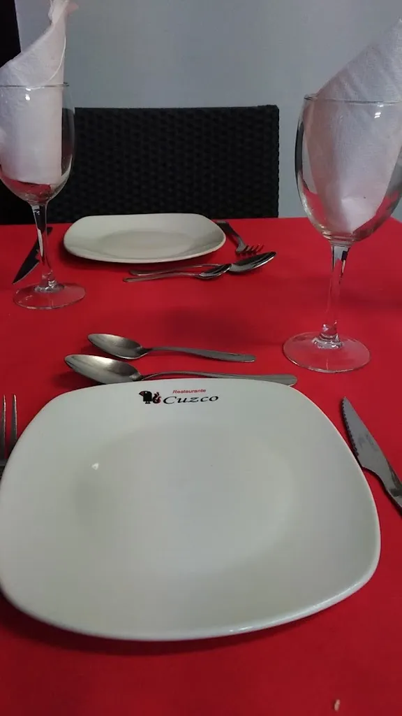 Ramon Muñoz_Cafetería-Restaurante Cuzco_Guareña_review