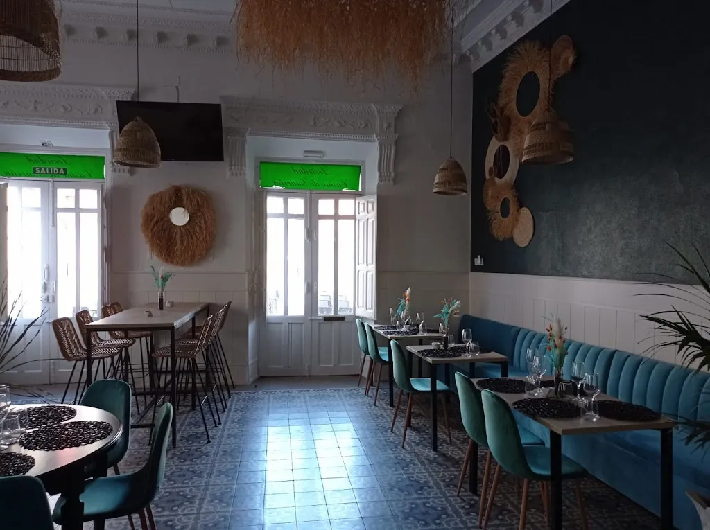 david “creacion tecnica” carmona_Bar Sociedad Casino de Guareña_Guareña_review