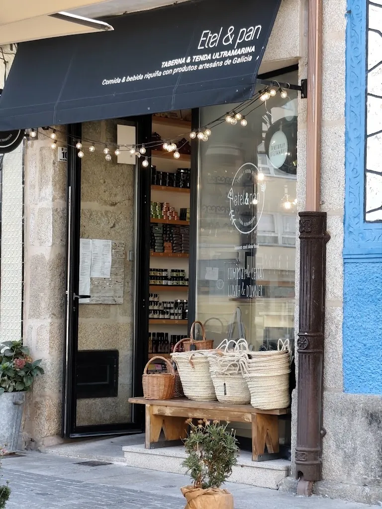Etel&pan Taberna Ultramarina en Fisterra_Fisterra_slider_image_2