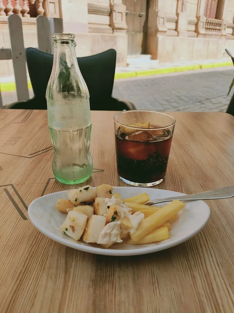 Menu_Cafetería La Bóveda_Guareña_image_1