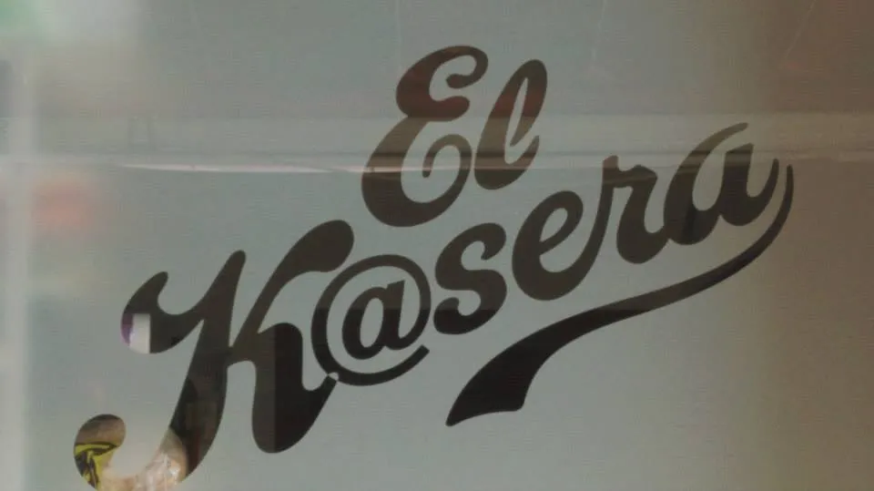 Bar-Café-churros and candy store: The Kasera_Guareña_slider_image_3