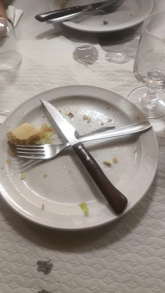 KIM P. F._Bar Restaurante Mijina_Jerez de los Caballeros_review