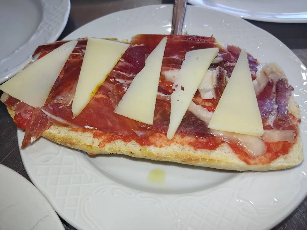 Café Bar Restaurante Pichita_Jerez de los Caballeros_slider_image_3