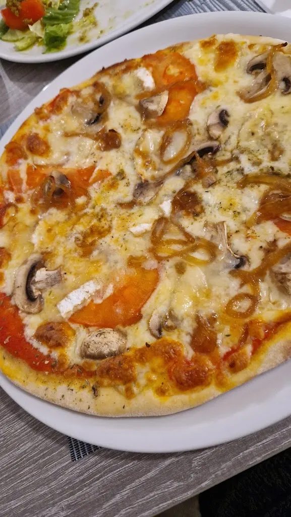 Isa Rius_Restaurante Fontana di Trevi Don Benito_Don Benito_review