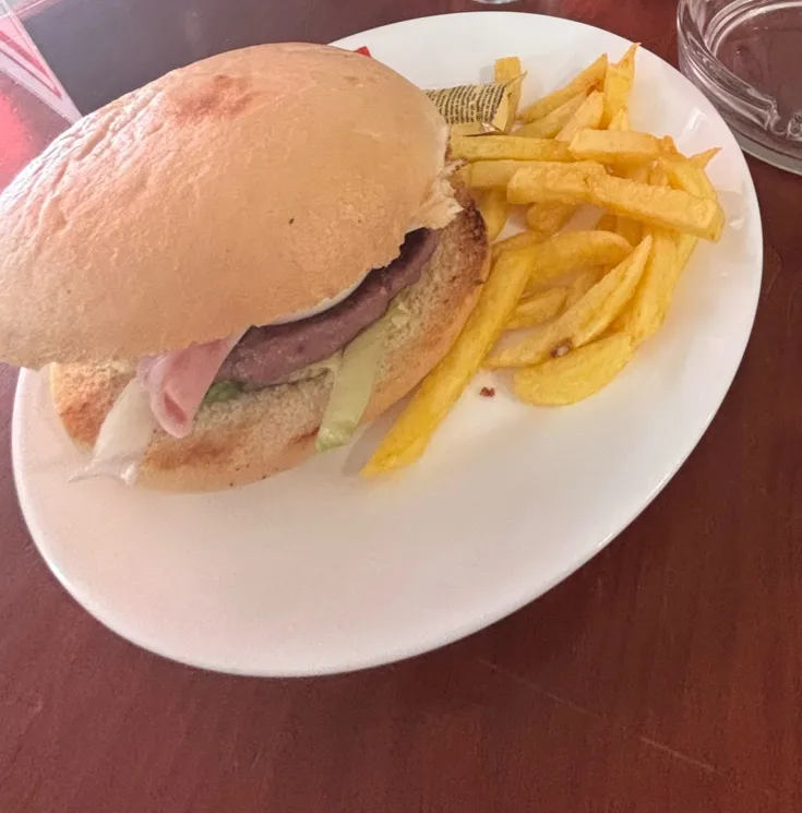 Mario Rodriguez Patiño_Restaurante Royalty_Don Benito_review